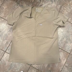 FIGS one pocket scrub top